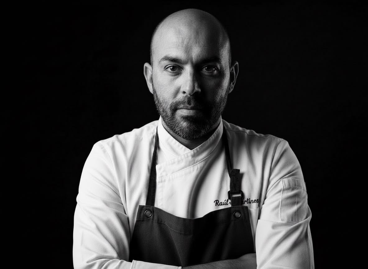 Retrato de Raúl L. Martínez, chef de Auroch Catering